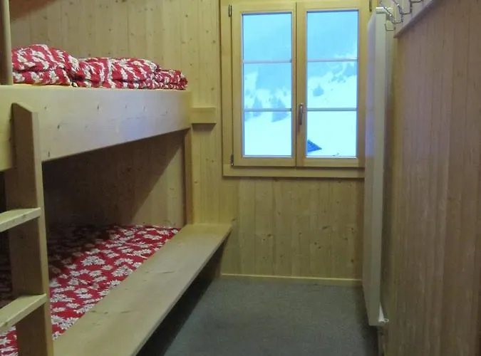 Inn Berghaus Alpiglen *